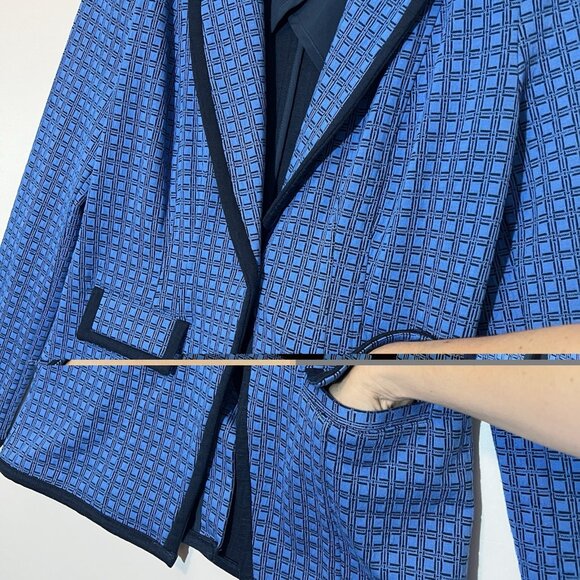 CAbi Scholarship Knit Blazer Jacket Medium Size Navy Blue Stretch Career Work - Picture 8 of 14